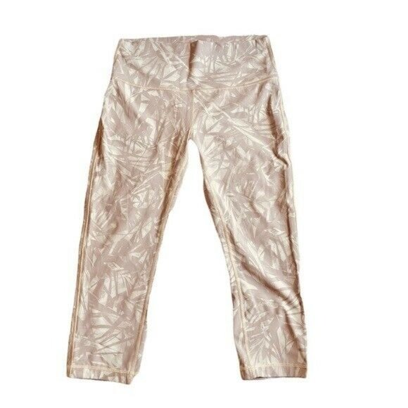 Lululemon Wunder Under Crop (High-Rise) 21" - Shadow Leaf Light Ivory Muse Sz 10 - Picture 5 of 7